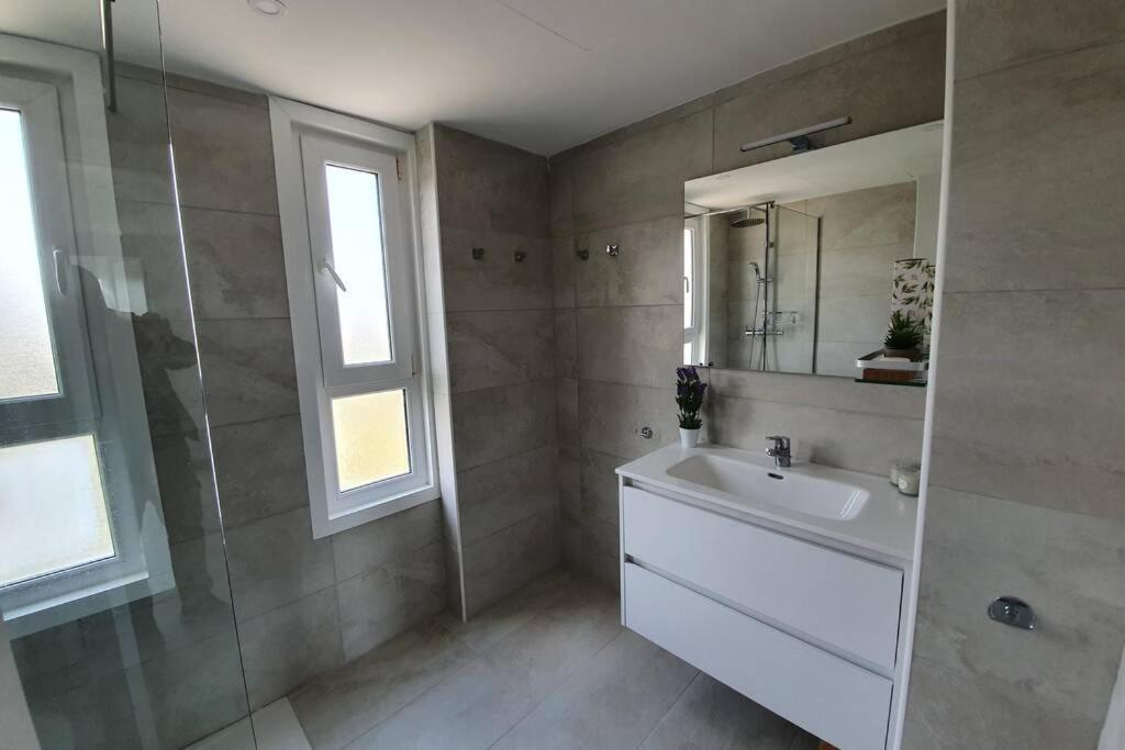 Appartement Sea View 6d With Pool In Canamel